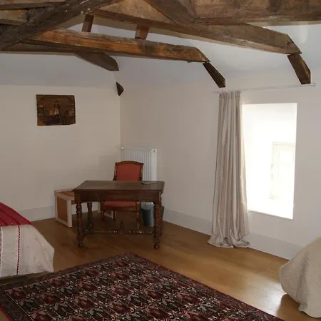 Alojamento de Acomodação e Pequeno-almoço Château De Fontnoble